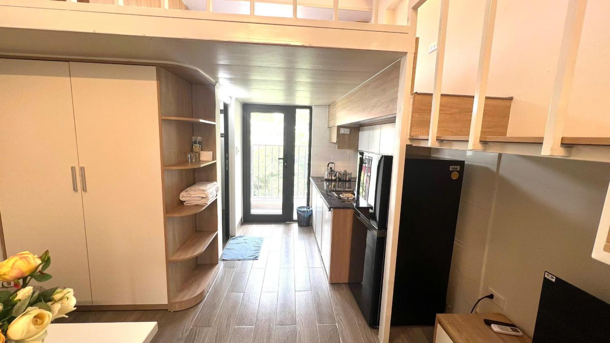 Era Apartment Dong Tac Hanoi Bagian luar foto
